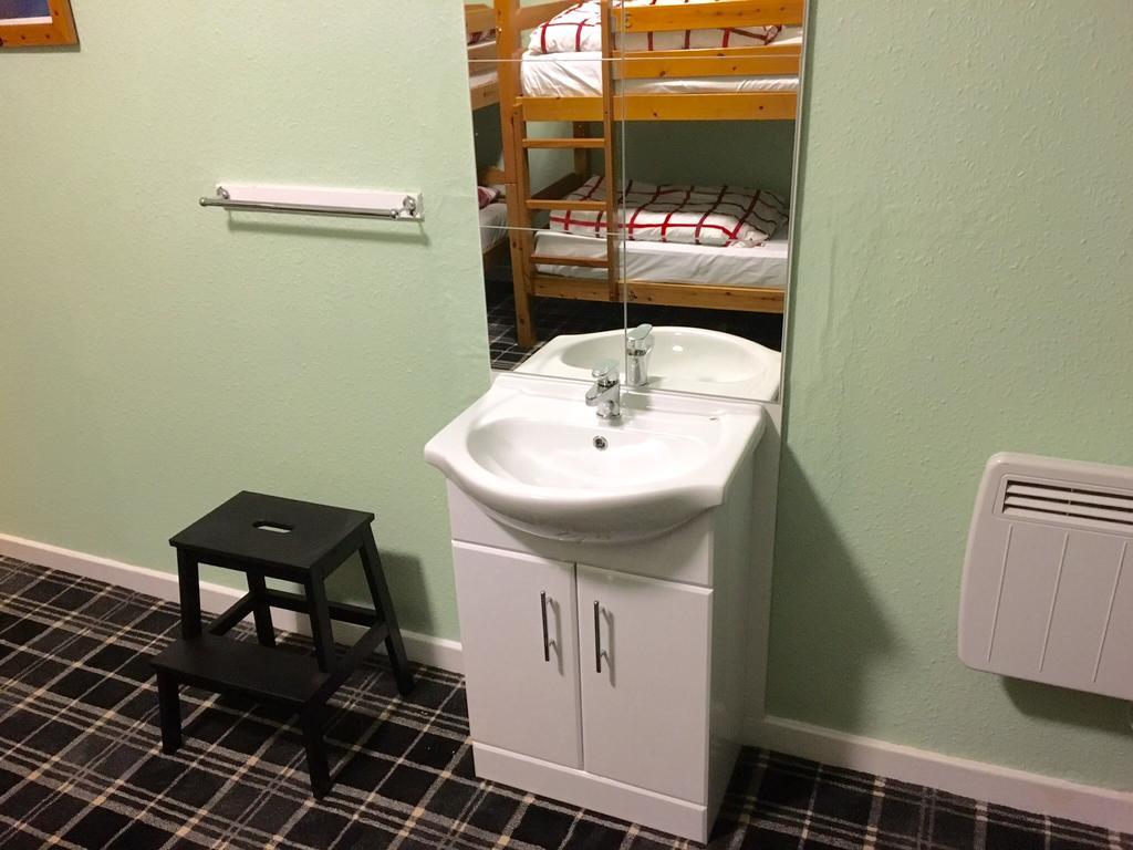 Familienzimmer mit Gemeinschaftsbad